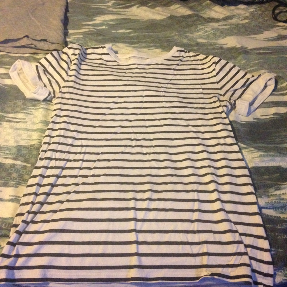 Black and white striped T-shirt